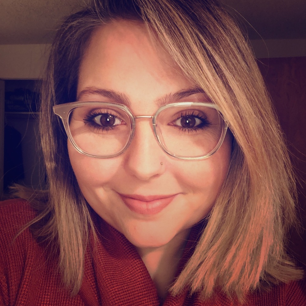 Meet your Posher, Melissa